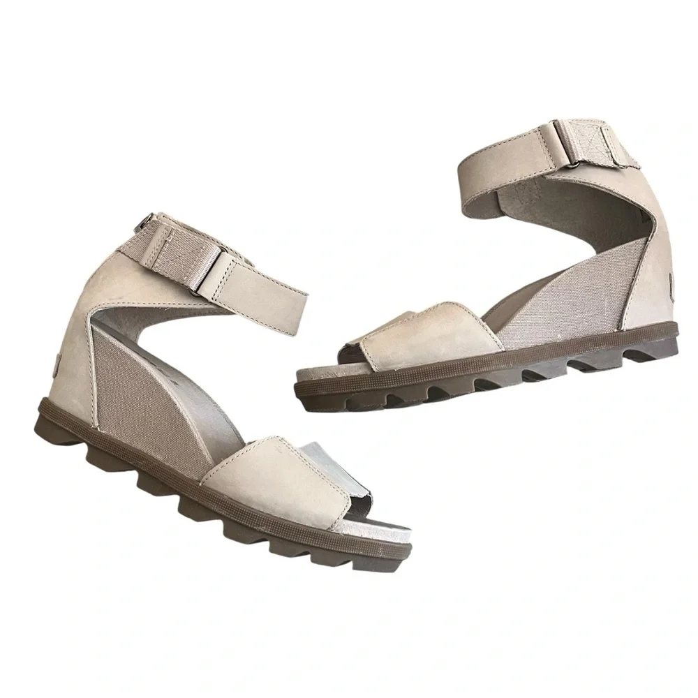 SOREL Joanie‎ II Ankle Strap Wedge Sandals Gray Leather Women's 9 Rugged Sole